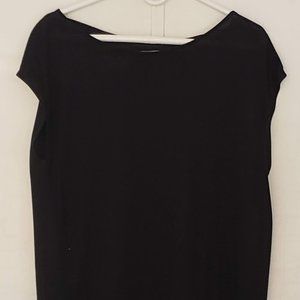 Black blouseIn excellent condition